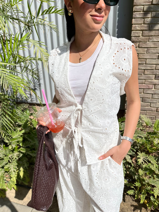 The Embroidered Breeze Set